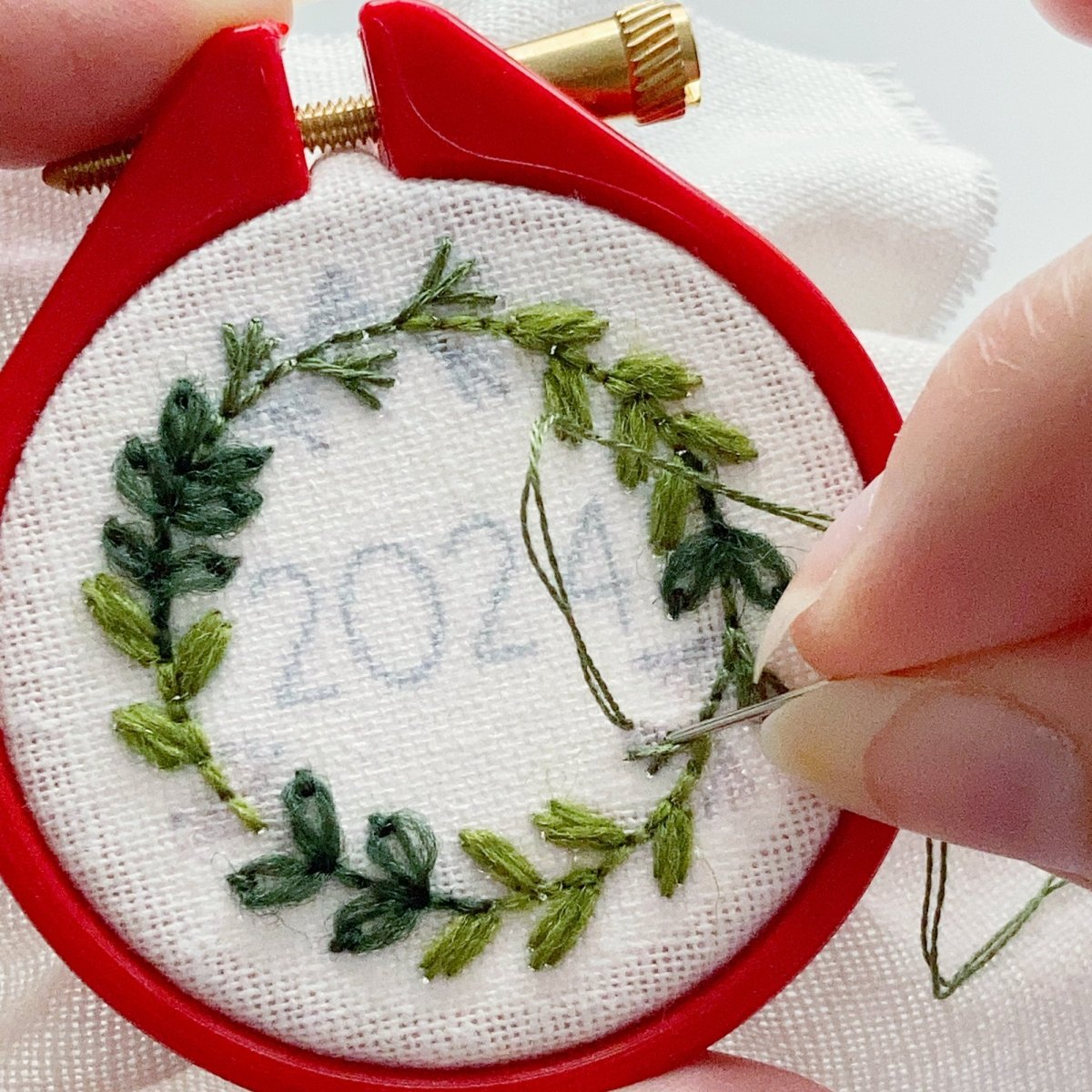 Mini Christmas Wreath Embroidery Kit - Modern Craft Kit from Kirsty Freeman Design